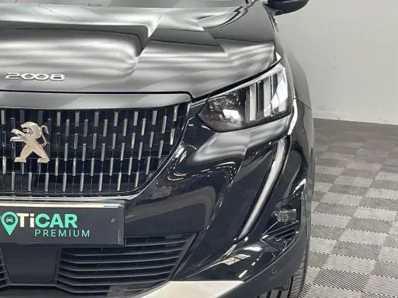 PEUGEOT 2008 II - voiture d'occasion - Photo 19