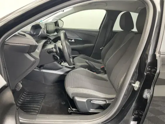 PEUGEOT 208 II - voiture d'occasion - Photo 16