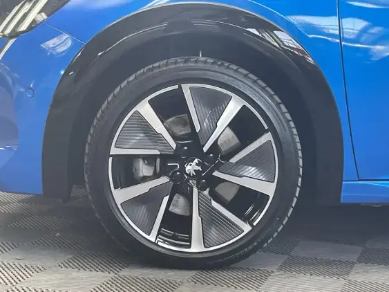 PEUGEOT 208 ELECTRIQUE II - voiture d'occasion - Photo 20