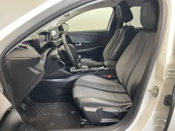 PEUGEOT 208 II - voiture d'occasion - Photo 16