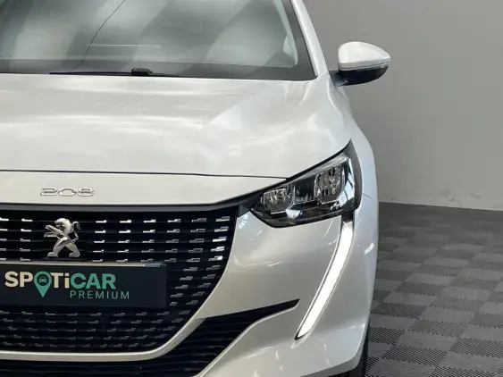 PEUGEOT 208 II - voiture d'occasion - Photo 19