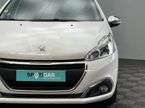 PEUGEOT 208 - voiture d'occasion - Photo 19