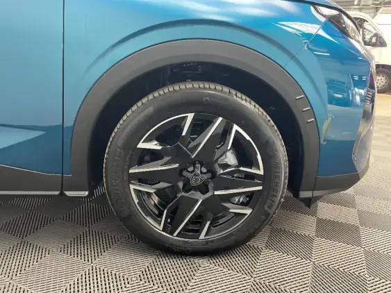 PEUGEOT 3008 III - voiture d'occasion - Photo 24