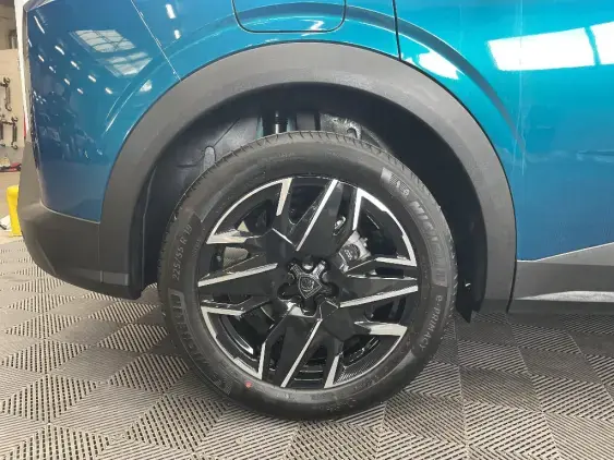 PEUGEOT 3008 III - voiture d'occasion - Photo 25