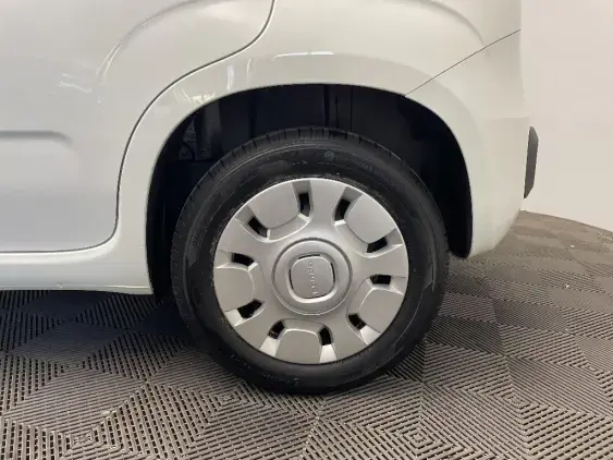 FIAT PANDA III - voiture d'occasion - Photo 19