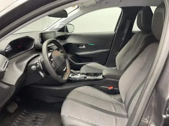 PEUGEOT 208 II - voiture d'occasion - Photo 17