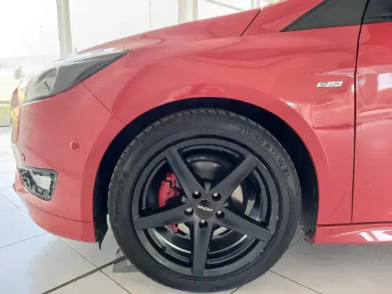 FORD FOCUS III - voiture d'occasion - Photo 23