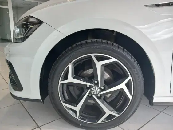 VOLKSWAGEN POLO VI - voiture d'occasion - Photo 23