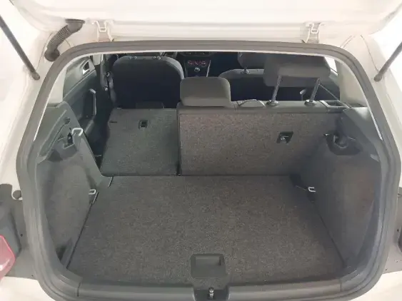VOLKSWAGEN POLO V - voiture d'occasion - Photo 16