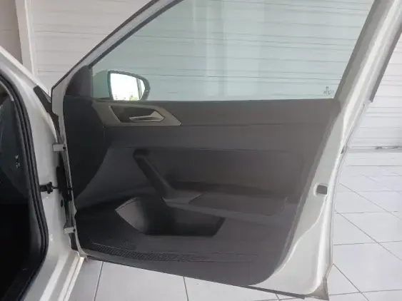 VOLKSWAGEN POLO V - voiture d'occasion - Photo 20