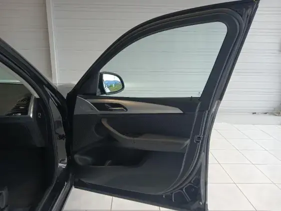 BMW X3 III - voiture d'occasion - Photo 20