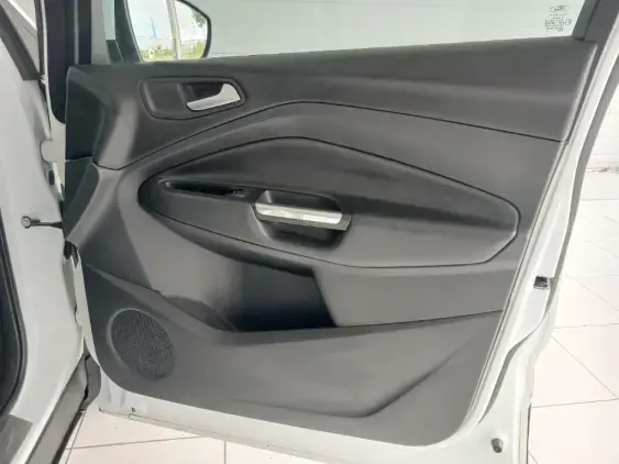 FORD KUGA II - voiture d'occasion - Photo 20