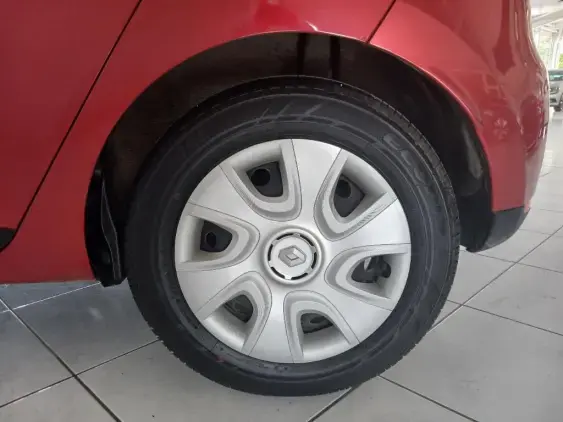RENAULT CLIO IV - voiture d'occasion - Photo 21
