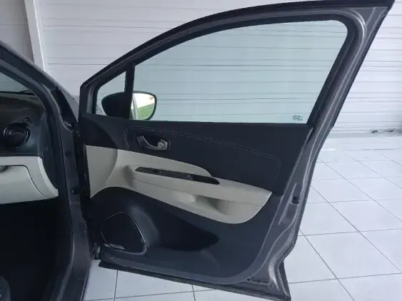 RENAULT CAPTUR - voiture d'occasion - Photo 19