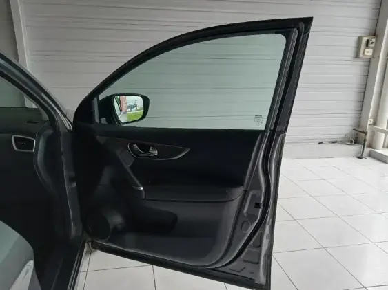 NISSAN QASHQAI II - voiture d'occasion - Photo 17