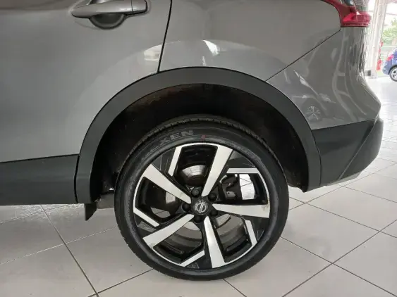 NISSAN QASHQAI II - voiture d'occasion - Photo 20