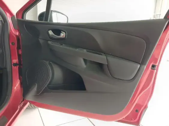 RENAULT CLIO IV - voiture d'occasion - Photo 15