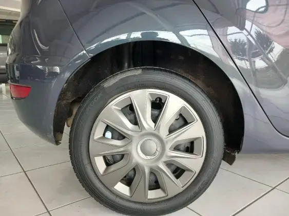 FORD FIESTA VI - voiture d'occasion - Photo 19