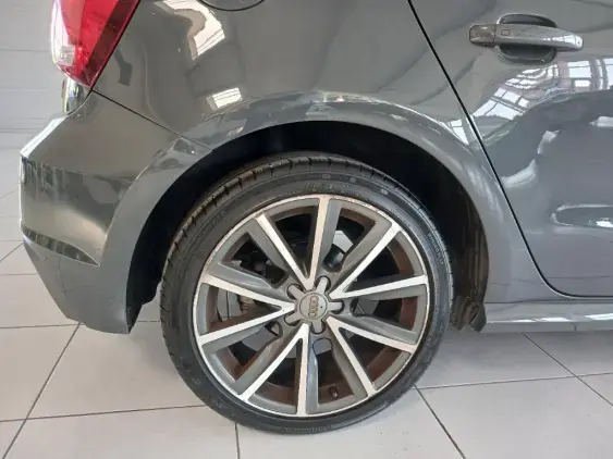 AUDI A1 SPORTBACK II - voiture d'occasion - Photo 20