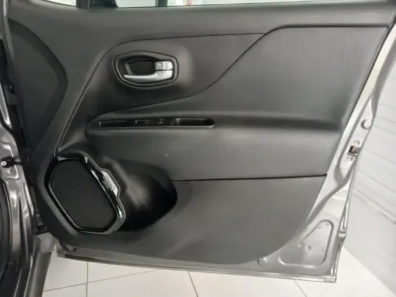 JEEP RENEGADE - voiture d'occasion - Photo 16
