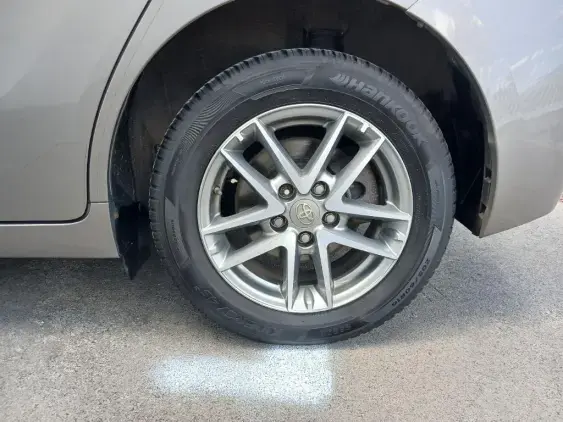 TOYOTA VERSO - voiture d'occasion - Photo 18