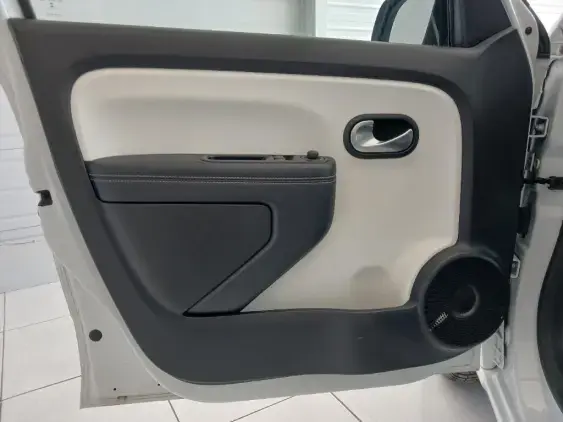 RENAULT TWINGO III - voiture d'occasion - Photo 15