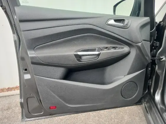 FORD GRAND C-MAX - voiture d'occasion - Photo 15