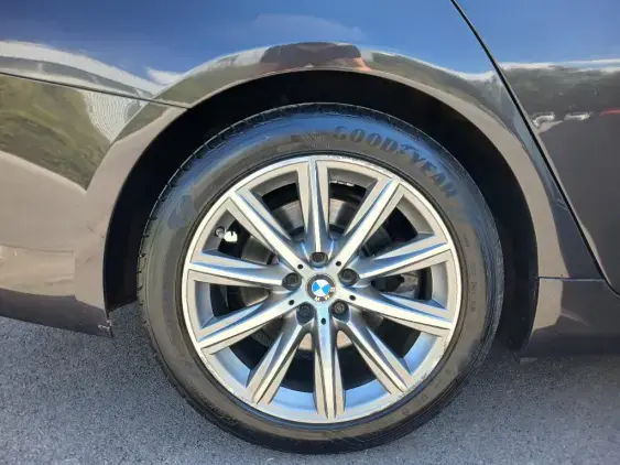 BMW SERIE 5 TOURING VI - voiture d'occasion - Photo 21