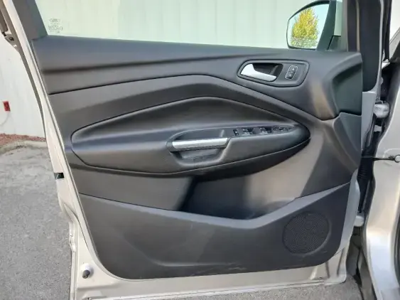 FORD KUGA II - voiture d'occasion - Photo 15