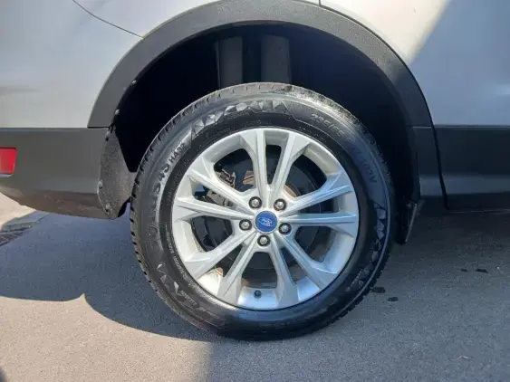 FORD KUGA II - voiture d'occasion - Photo 20