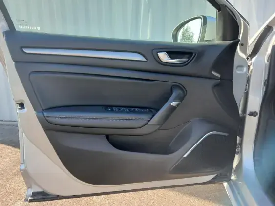 RENAULT MEGANE IV - voiture d'occasion - Photo 15
