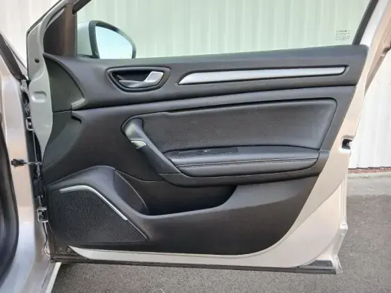 RENAULT MEGANE IV - voiture d'occasion - Photo 16