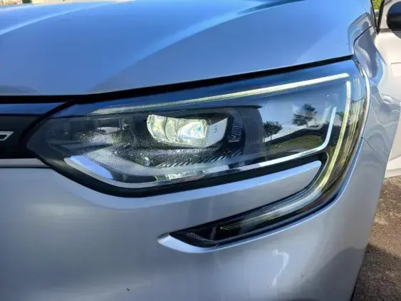 RENAULT MEGANE IV - voiture d'occasion - Photo 17