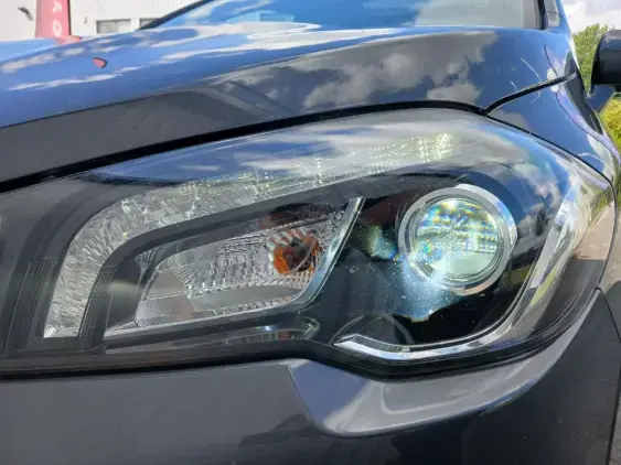 SUZUKI S-CROSS - voiture d'occasion - Photo 18