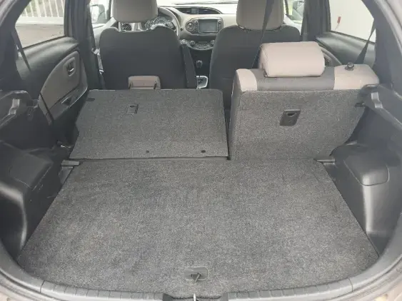TOYOTA YARIS III - voiture d'occasion - Photo 14
