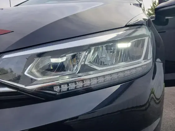 VOLKSWAGEN TOURAN III - voiture d'occasion - Photo 14
