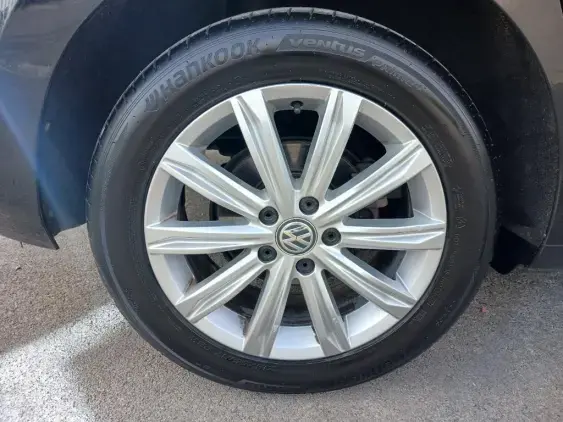 VOLKSWAGEN TOURAN III - voiture d'occasion - Photo 17