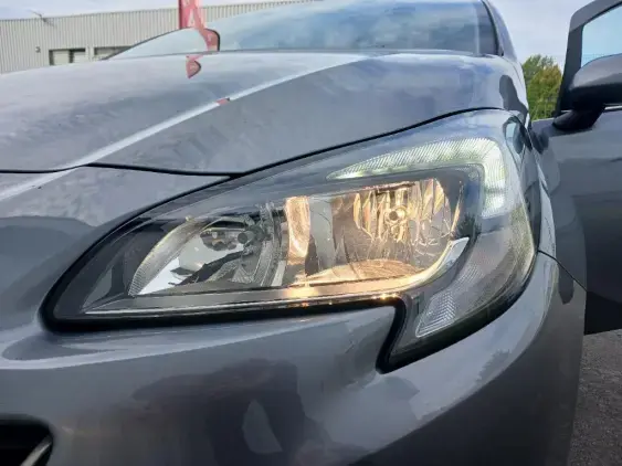 OPEL CORSA E - voiture d'occasion - Photo 18