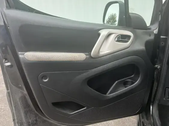 CITROEN BERLINGO II - voiture d'occasion - Photo 15