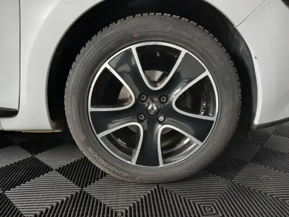 RENAULT CLIO IV - voiture d'occasion - Photo 15