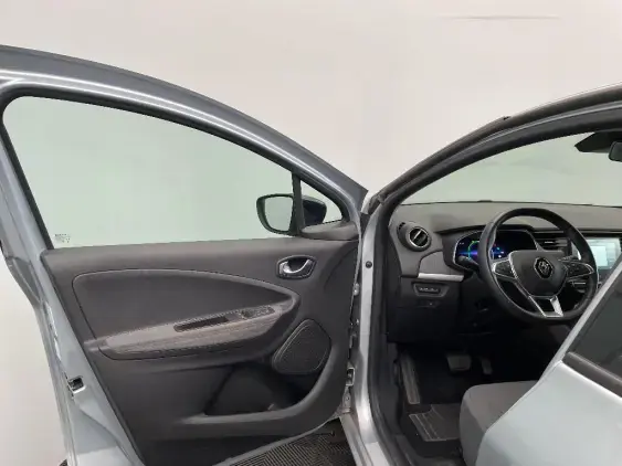 RENAULT ZOE - voiture d'occasion - Photo 18