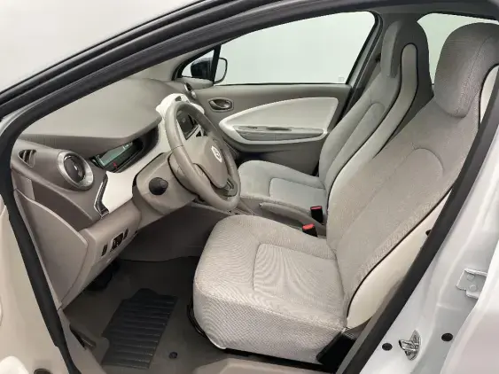 RENAULT ZOE - voiture d'occasion - Photo 17