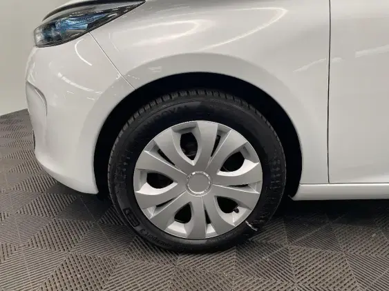 RENAULT ZOE - voiture d'occasion - Photo 21