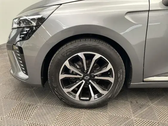 RENAULT CLIO V - voiture d'occasion - Photo 21