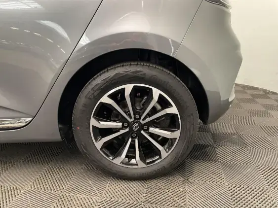 RENAULT CLIO V - voiture d'occasion - Photo 22