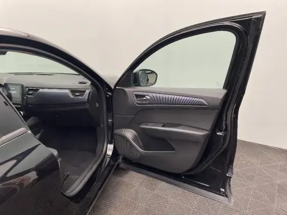 RENAULT ARKANA - voiture d'occasion - Photo 19