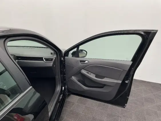 RENAULT CLIO V - voiture d'occasion - Photo 18