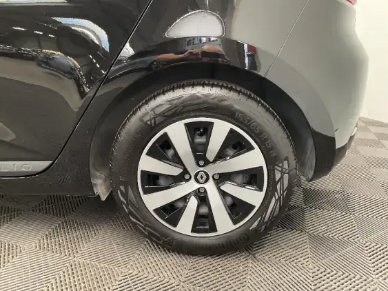 RENAULT CLIO V - voiture d'occasion - Photo 21