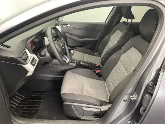 RENAULT CLIO V - voiture d'occasion - Photo 17