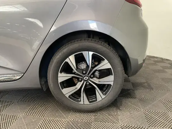 RENAULT CLIO V - voiture d'occasion - Photo 22